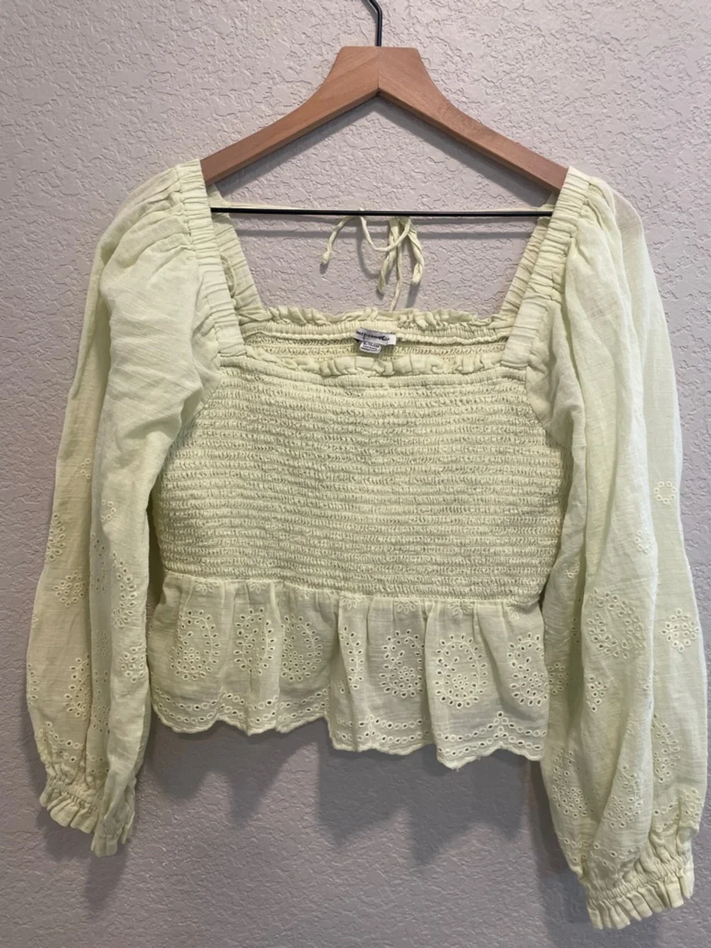 American Eagle Outfitters Size XL Women's Bright Green Crop-top Cotton - Picture 2 of 8